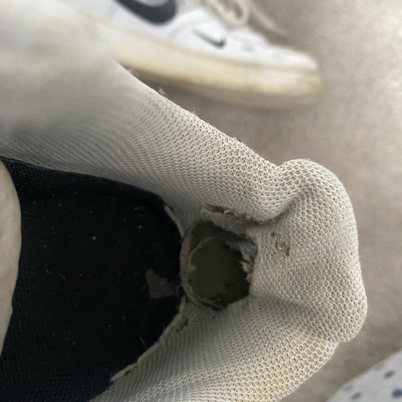 Nike Air Force 1 Low Utility - Picture 2 of 2